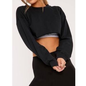 PrettyLittleThing Black Cropped Sweatshirt